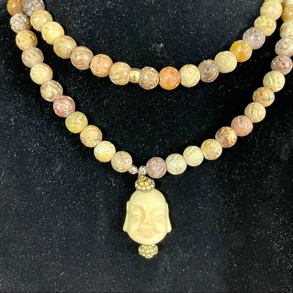 Carved stone Buddha necklace w  carved beads NWOT - Picture 1 of 7